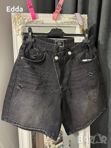 Черни къси панталони 