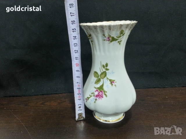 полски порцелан ваза , снимка 2 - Антикварни и старинни предмети - 52267351