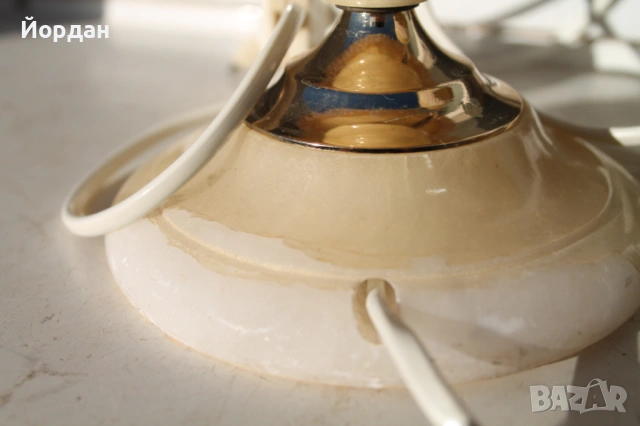 Нощни лампи от алабастър ***, снимка 6 - Настолни лампи - 53564913