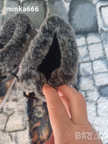 Дамски мокасини с пух., снимка 2 - Дамски ежедневни обувки - 52913853