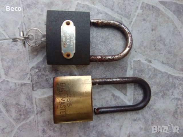 брава и дръжки за метална врата и 2 катинара, снимка 2 - Огради и мрежи - 36734423