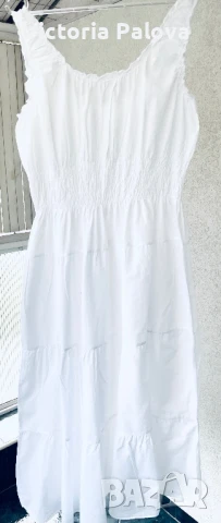 Въздушна бяла рокля тънък памук  Италия, снимка 9 - Рокли - 51063515
