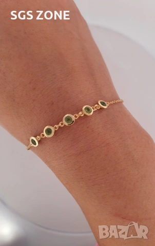 Нежна позлатена сребърна гривна с естествен перидот, снимка 4 - Гривни - 53007542