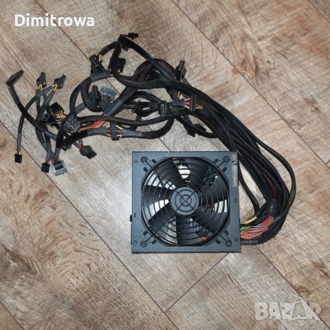 за части/ремонт Corsair 750w, снимка 1 - Захранвания и кутии - 43471999