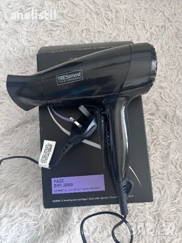 Професионален сешоар TRESemme, снимка 2 - Сешоари - 50041861