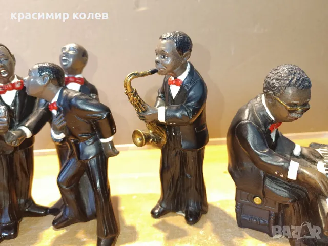 колекционерски фигури "Enesco ALL THAT JAZZ", снимка 10 - Колекции - 48894797