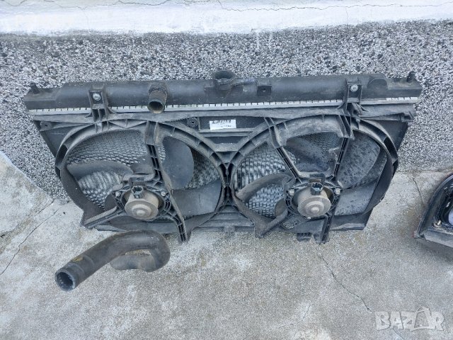 Nissan Almera 1.8i 16V, снимка 15 - Автомобили и джипове - 28984300