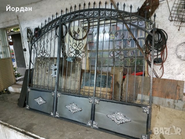 Изработка на врати, огради и парапети от ковано желязо, снимка 16 - Монтажи - 19357931