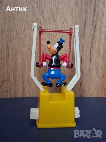 Стара Играчка Гуфи Walt Disney / 1977 год., снимка 4 - Колекции - 52750293