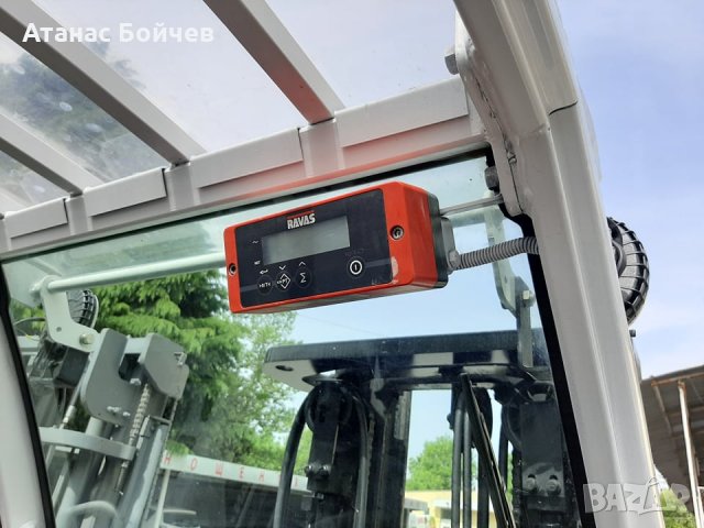 Газокар нисан 2500 кг. 2015г. моточасове 4495, снимка 4 - Други машини и части - 28859374