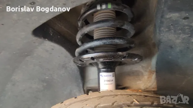 VW Фолксваген T5 Автоматик 9 места, снимка 14 - Бусове и автобуси - 47820983