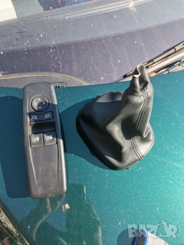 Копчета за Ел. Стъкла Рено Меган 3 купе 2012 г, снимка 4 - Части - 37704840