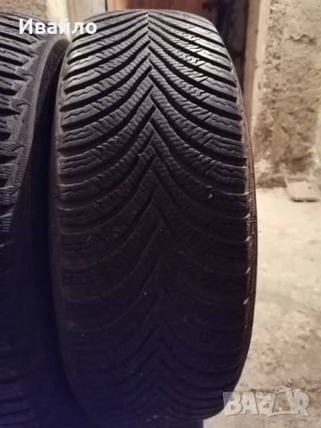 Продавам 2 броя зимни гуми 195.65.15 на 1 сезон дот 2019 Мишелин , снимка 2 - Гуми и джанти - 52599010