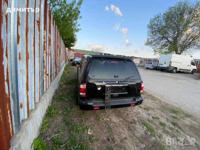 Nissan Pathfinder 3.5i автомат кожа на части нисан патфайндър , снимка 2 - Автомобили и джипове - 36623651