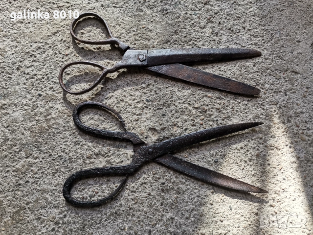 Стари ковани ножици
