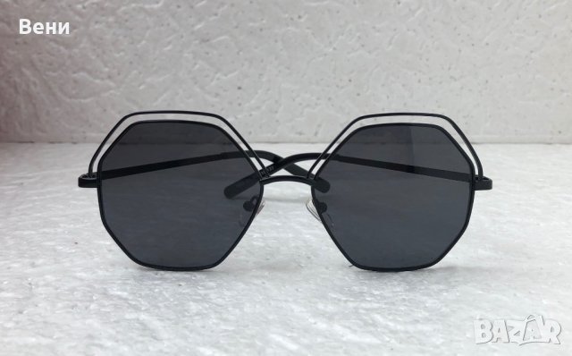 Fendi 2020 дамски слънчеви шестоъгълна форма 5 цвята, снимка 12 - Слънчеви и диоптрични очила - 28632822