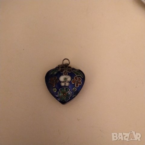 Клозоне оригинална висулка , снимка 2 - Колиета, медальони, синджири - 36952809