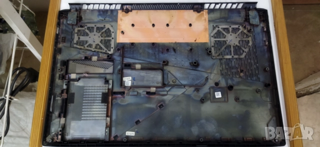 ASUS ROG Strix GL703GM долен корпус, снимка 2 - Части за лаптопи - 33221516