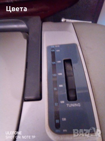 Радио касетофон  и компакт диск Филипс, снимка 3 - Радиокасетофони, транзистори - 34600313
