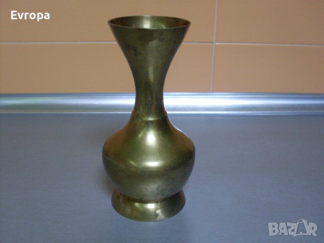 Бронзова ваза., снимка 6 - Други ценни предмети - 43459592