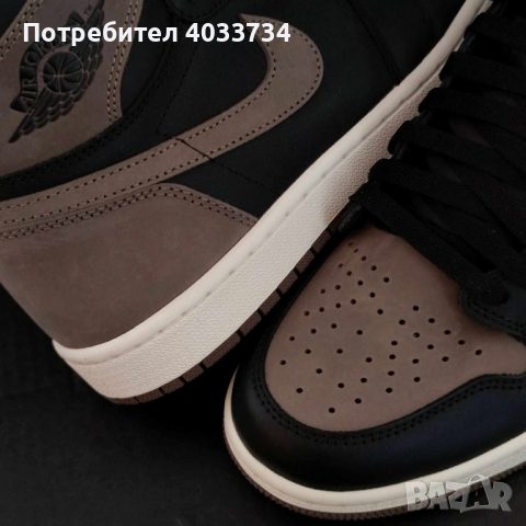 Nike air Jordan 1 Retro High, снимка 2 - Спортни обувки - 44848480