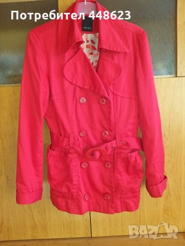 Червено късо дамско  палто , снимка 1 - Палта, манта - 27074567