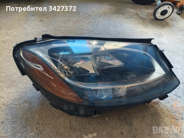 Фар за Мерцедес W205 ляв