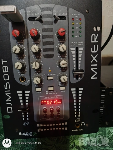 Продавам Усилвател стъпало със Пулт 2.350 вата., снимка 2 - Ресийвъри, усилватели, смесителни пултове - 53368353