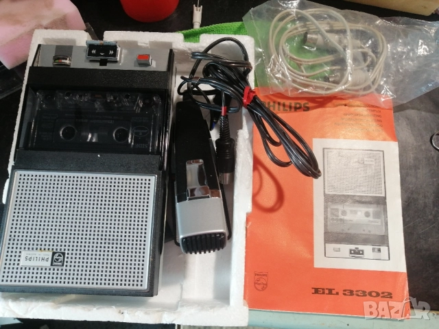 Ретро диктофон PHILIPS EL 3302, снимка 2 - Радиокасетофони, транзистори - 52005664