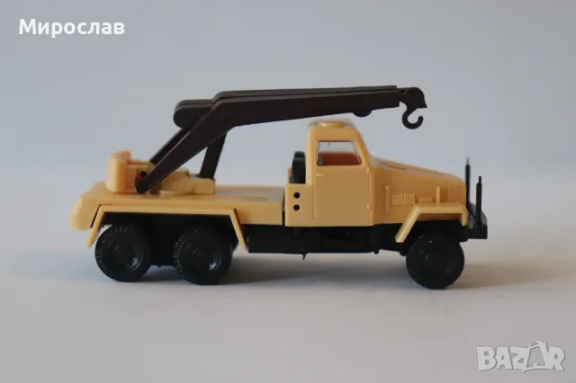 IGRA?? H0 1/87 PRAGA TATRA КАМИОН КРАН МОДЕЛ КОЛИЧКА ИГРАЧКА, снимка 3 - Колекции - 49242558