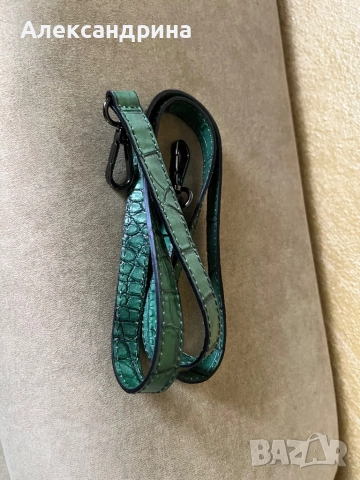 Зелена Дамска чанта от естествена кожа , снимка 5 - Чанти - 51943986