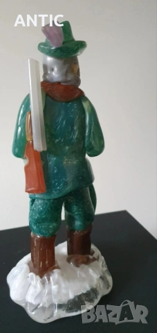 Фигурка на Стъклен Ловец, снимка 5 - Антикварни и старинни предмети - 53418417