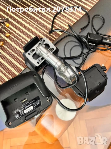 TomTom тъч скрийн Bluetooth Навигация за Мотор Мотоциклет , снимка 4 - Аксесоари и консумативи - 50845307