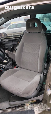 Седалки предни въртящи лява дясна Ford Galaxy 