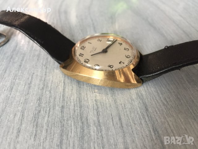 Позлатен мъжки часовник №3038 , снимка 3 - Антикварни и старинни предмети - 38746297