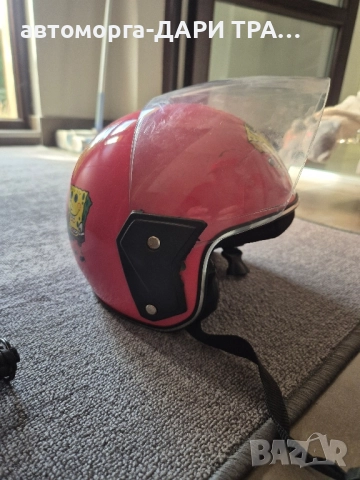 Детска каска-Розова(Спонджбоп), снимка 2 - Спортна екипировка - 52352668