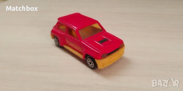 Majorette Renault 5 TURBO 1/64, снимка 2 - Колекции - 48423057