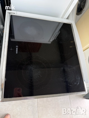 Фурна за вграждане Bosch Инокс с 4ка котлони, снимка 7 - Печки, фурни - 52560918