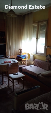 Двуетажна къща в гр. Симеоновград, кв. Злати дол, снимка 12 - Къщи - 52115221