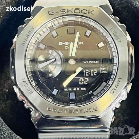 Часовник Casio GM-2100BB