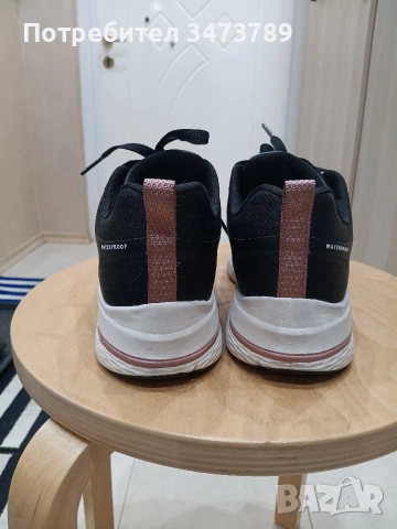 дамски маратонки Тамарис  ортопедични, снимка 2 - Маратонки - 53570762