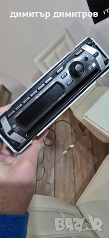 радио CD за кола LG