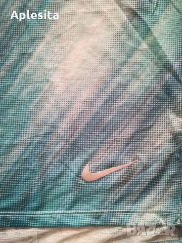 Дамска тениска "Nike" , снимка 2 - Тениски - 33410433