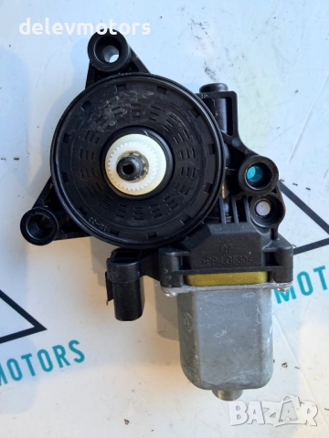 82450J9000 задно дясно моторче за ел. Стъклоповдигач от Hyundai Kona 1.6 T-GDI, двигател G4FJ, ск. к, снимка 2 - Части - 53482134