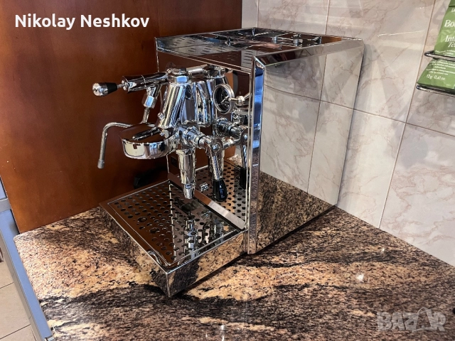 Кафе машина Belezza Leva