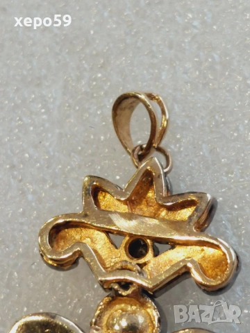 Стар медальон(висулка) с множество инкрустирани диаманти-материал злато 14к и сребро 925, снимка 8 - Колиета, медальони, синджири - 53357252