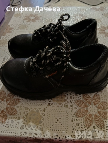обувки Stenso работни в отлично състояние, снимка 2 - Други - 52414953
