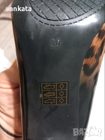 Дамски обувки , снимка 8 - Дамски обувки на ток - 51575274