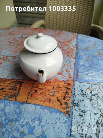 Емайлиран чайник 1965г., снимка 7 - Антикварни и старинни предмети - 50399011