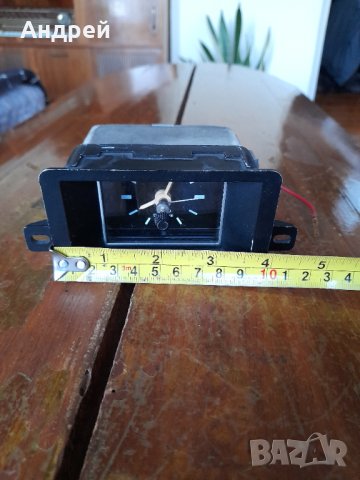 Стар Автомобилен часовник VDO Quartz, снимка 6 - Други ценни предмети - 43595853